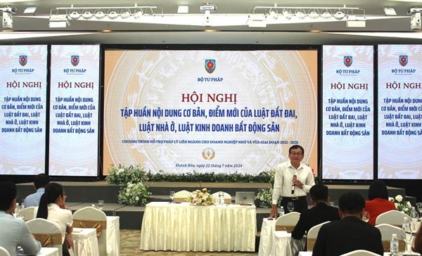 Hội nghị tập huấn nội dung cơ bản, điểm mới của Luật Đất đai, Luật Nhà ở, Luật Kinh doanh bất động sản